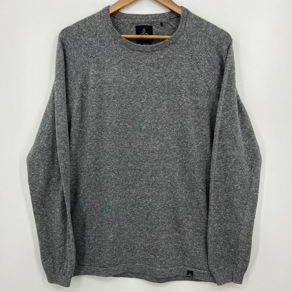 prAna Organic Cotton Knit Sweater Men's M Gray Crew Neck Pullover Logo